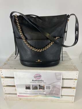 MICHAEL KORS, LARGE BLACK PEBBLED LEATHER SHOULDER BAG